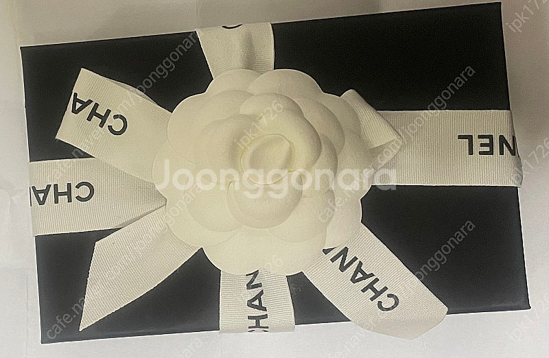 샤넬 클래식 똑딱이 카드지갑(클똑) 금장 새상품 판매합...--0