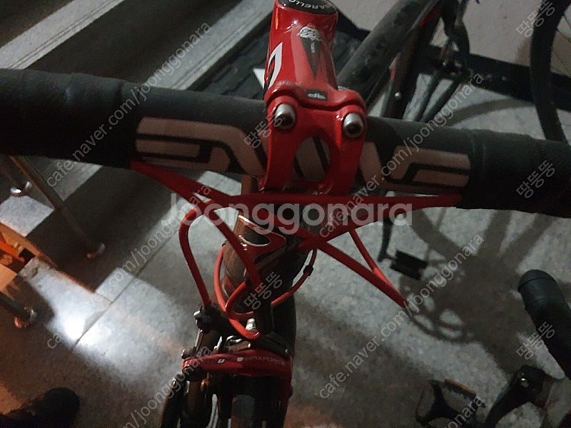 피나렐로 FP 콰트로 로드 자전거--5