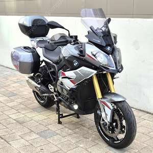 2016년식 BMW S1000XR 판매합니다.