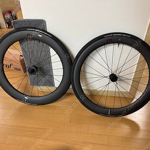 리저브 52/63 zipp zr1 허브 휠셋판매합니다