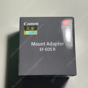 캐논 마운트 어댑터 판매합니다. Mount Adapter EF-EOS R 판매합니다.