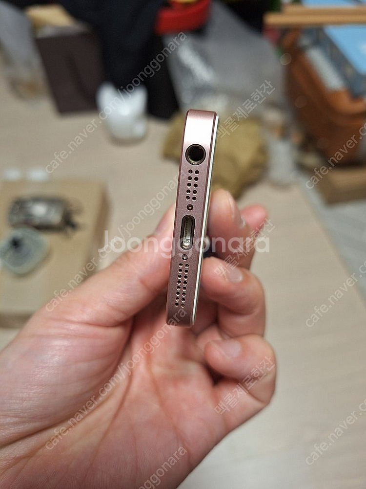 아이폰se 32gb 로즈골드--2