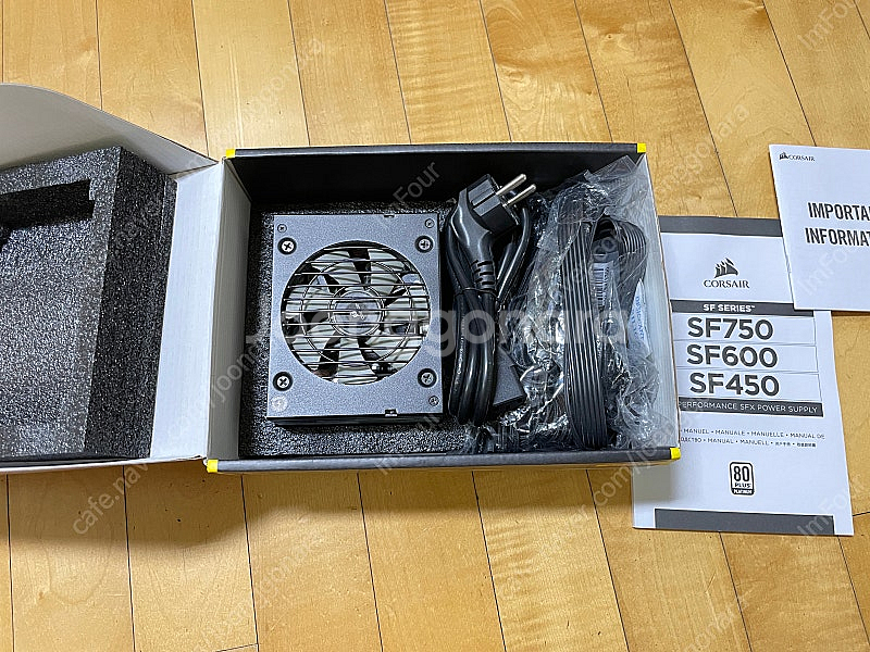 커세어 SF750 sfx파워 (구버전) 판매합니다--1