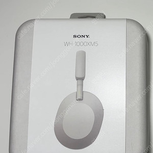 SONY WH-1000XM5 플래티넘 실버 미개봉 헤드폰 판매합니다.