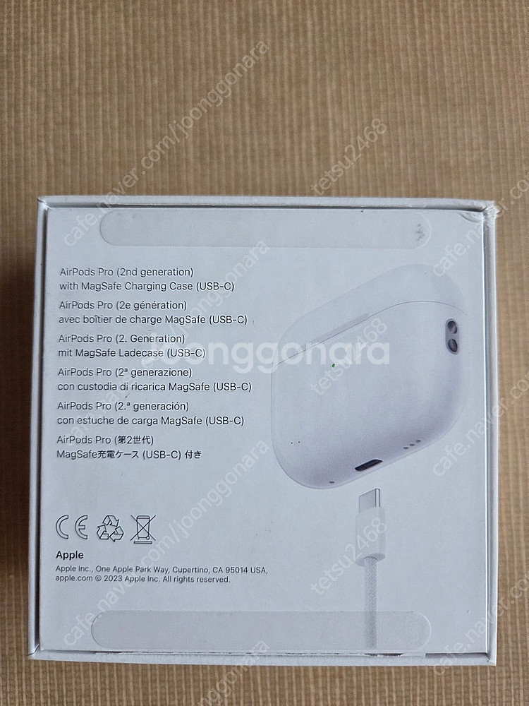 에어팟프로2세대 USB-C 판매합니다--1