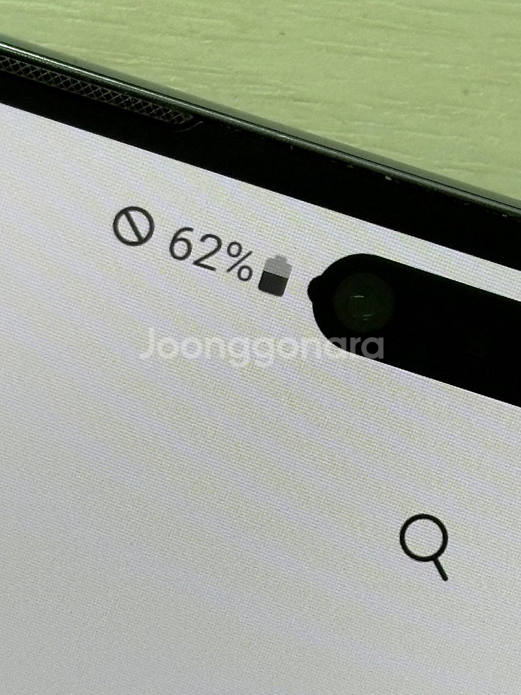 갤럭시 S10 5G 블랙색상 256용량 외관새상품컨디션...--4
