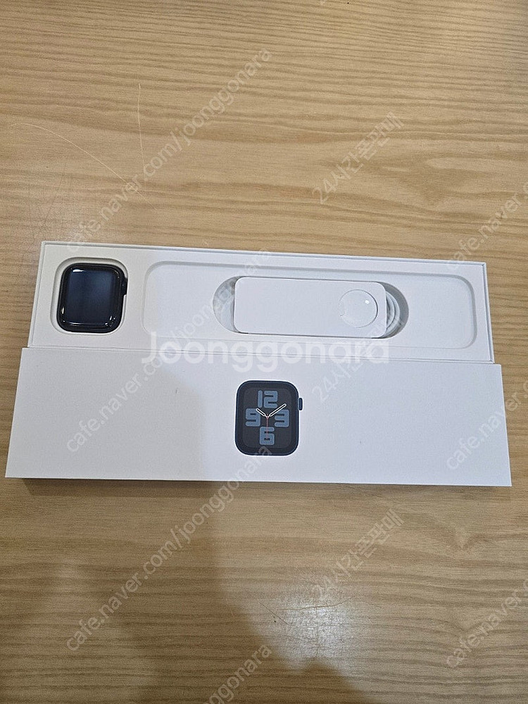 애플워치se2미드나잇44mm판매합니다--0