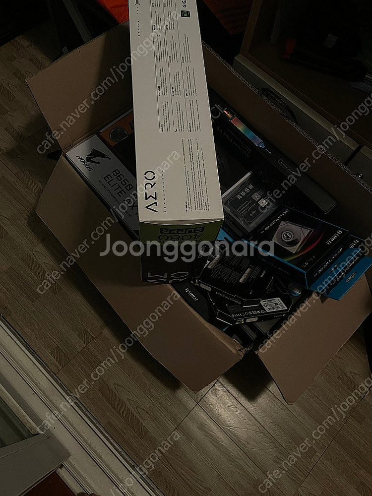 783d 4080s에어로 화이트 하이엔드급 pc 판매--3