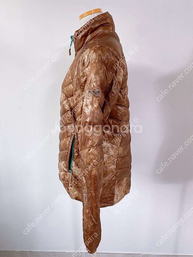 (95)블랙야크여자거위털양면경량패딩--2