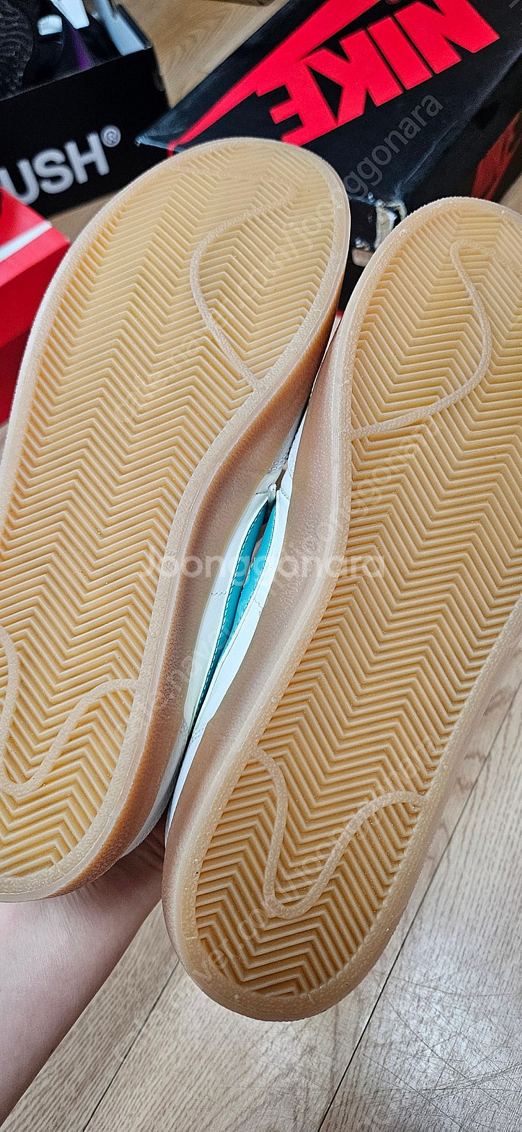 나이키 킬샷 2 레더 아일랜드 그린 (275)새상품--5