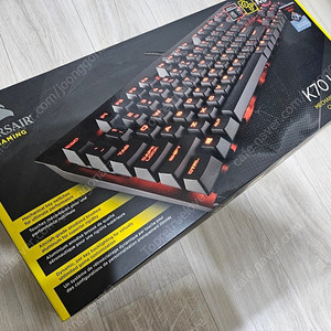 커세어 k70 lux 적축 게이밍키보드 판매합니다.