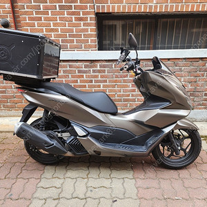 혼다 pcx125cc 팝니다 2024년식 3만키로