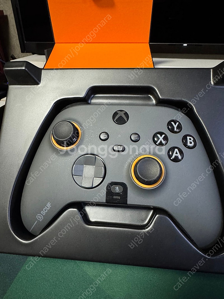 SCUF Instinct Pro 컨트롤러 팝니다. (신...--0