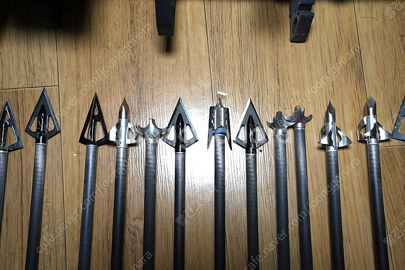 헌팅용 컴파운드보우 파워텍 에보 팝니다.--3