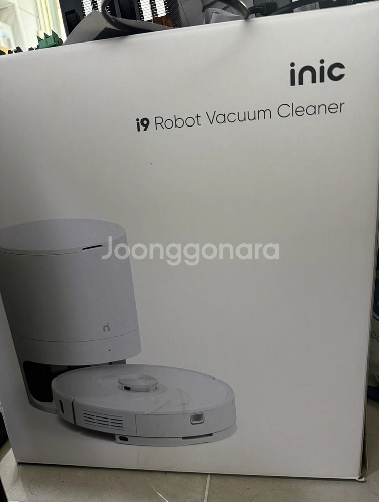 아이닉 i9 로봇청소기 자동먼지비움 스테이션 포함 / 메인브러쉬 모터 및 소모품 브러쉬 전체 교환 완료 / 배터리 ...--1