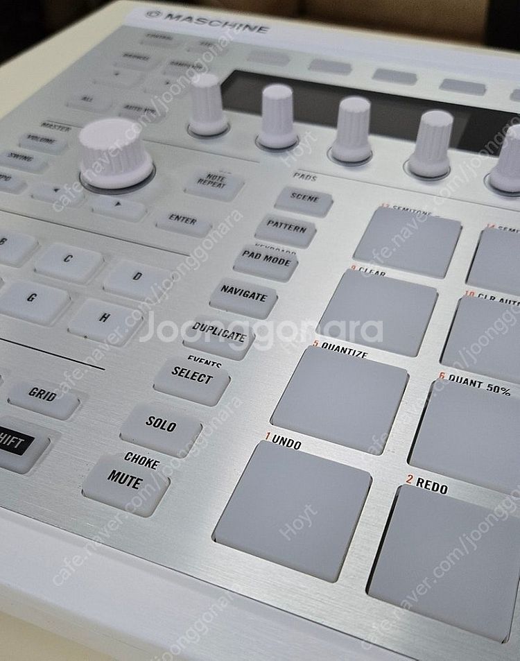 NI Maschine MK2 블랙, 화이트 각 1대--5
