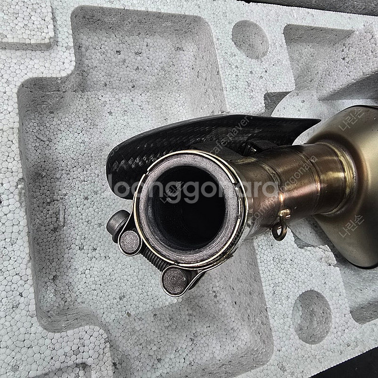 아크라포빅 슬립온 머플러--5