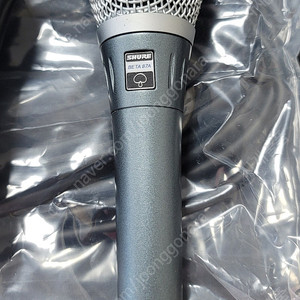 Shure 슈어 BETA87A입니다. (사용감 없음)