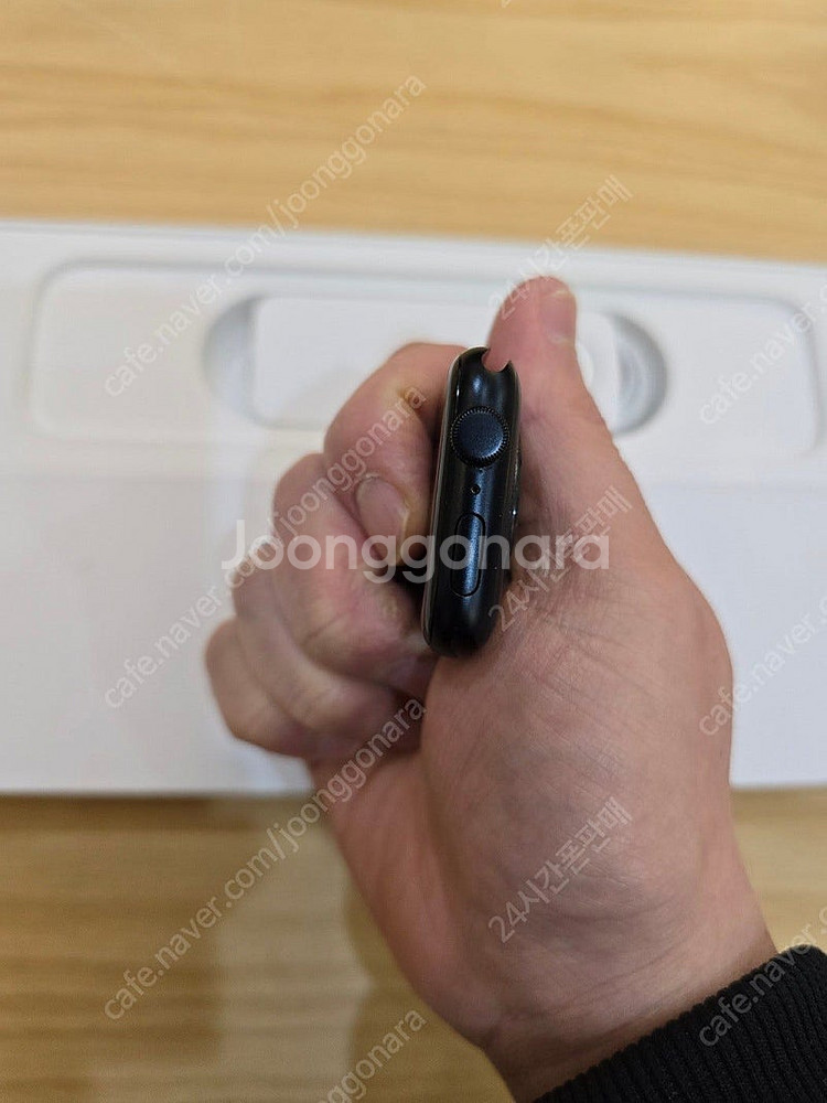 애플워치se2미드나잇44mm판매합니다--6