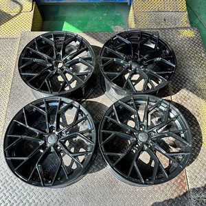 19인치 BBS G602 st 유광블랙 중고휠 1대분 PCD114.3 8.5J +42