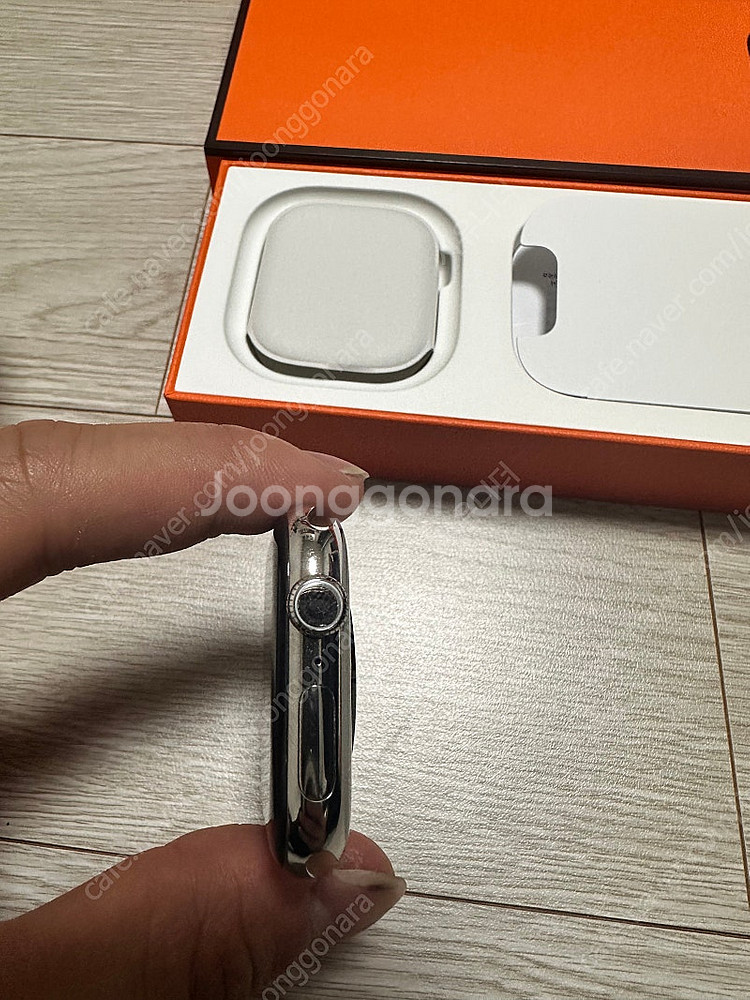 애플워치10 에르메스 실버 티타늄 46mm 판매합니다--2