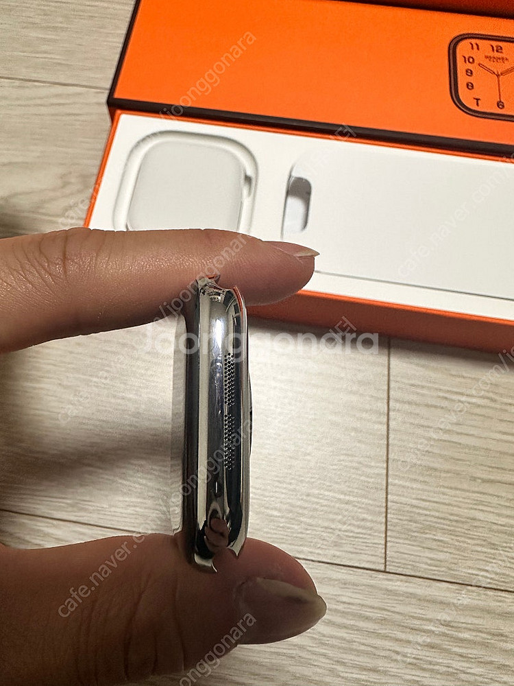 애플워치10 에르메스 실버 티타늄 46mm 판매합니다--4