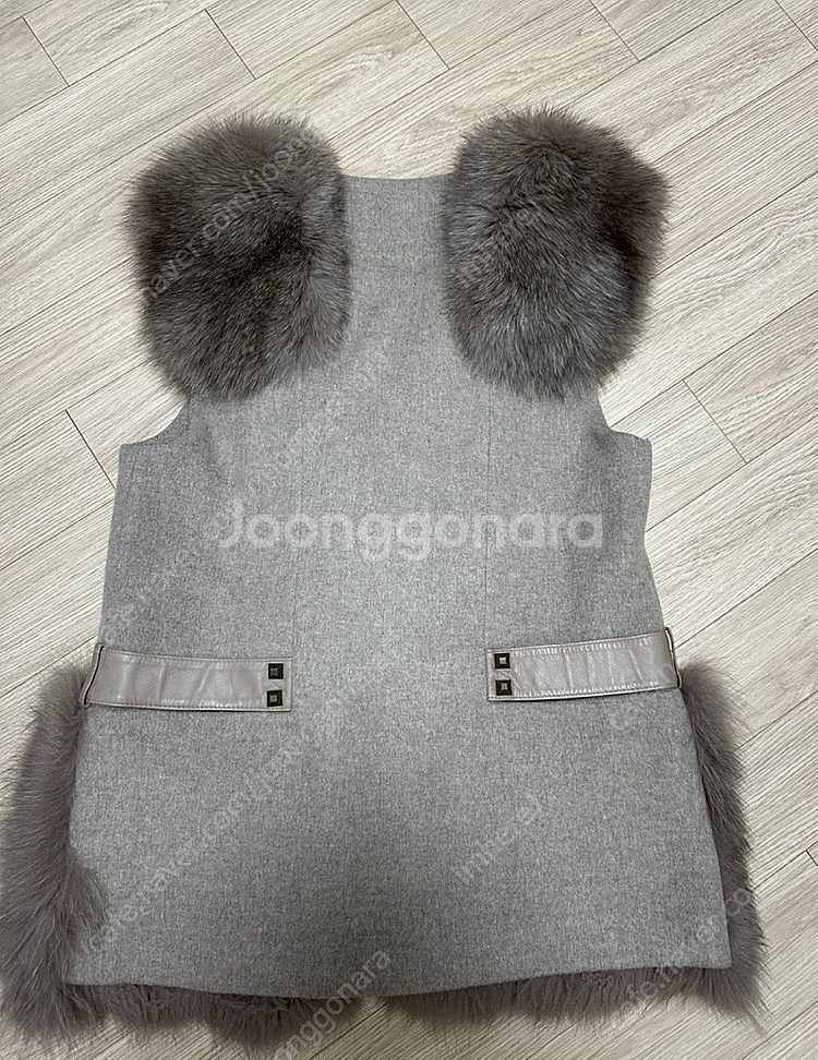 사가폭스 슈페리얼 털조끼--1