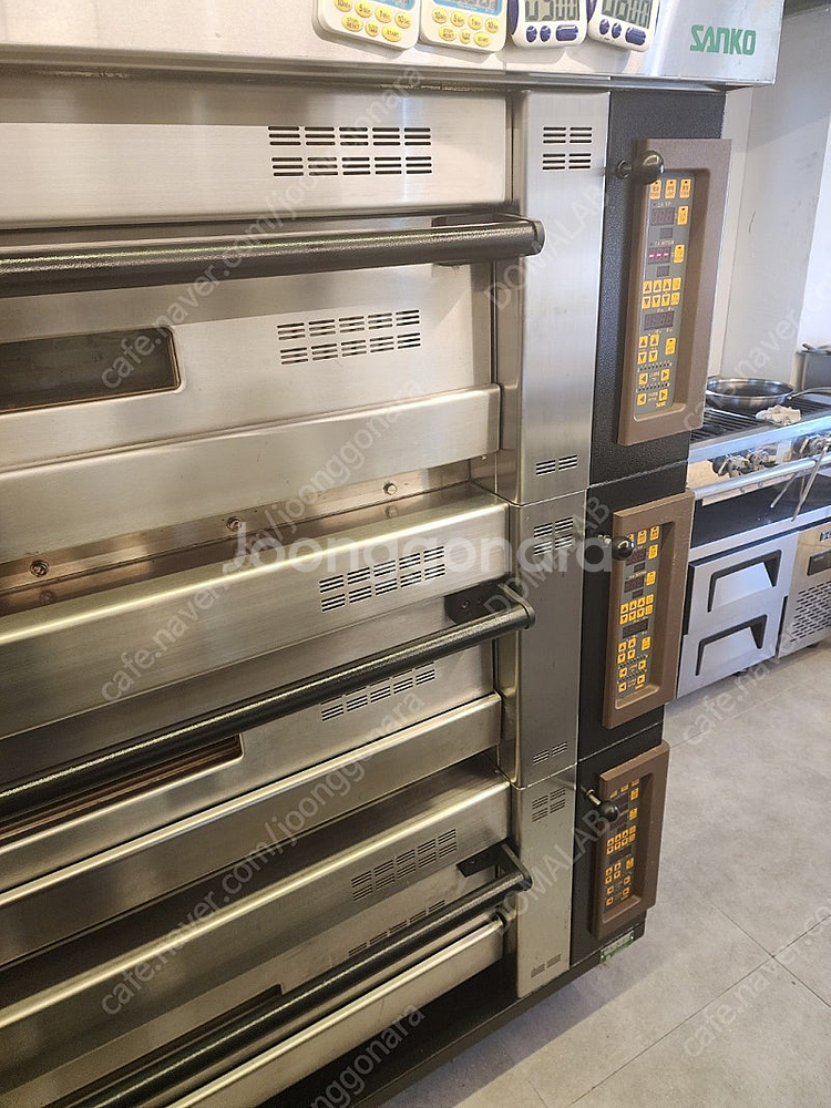 업소용 제빵용 데크오븐(산코) , 도우컨디셔너 (소프트밀), 발효기 (소프트밀), 반죽기 판매합니다.--0