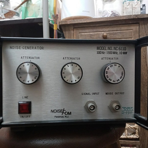 Boonton NC6110 노이즈 발생기Noise Generator, 100Hz to 1.5GHz, +10dBm