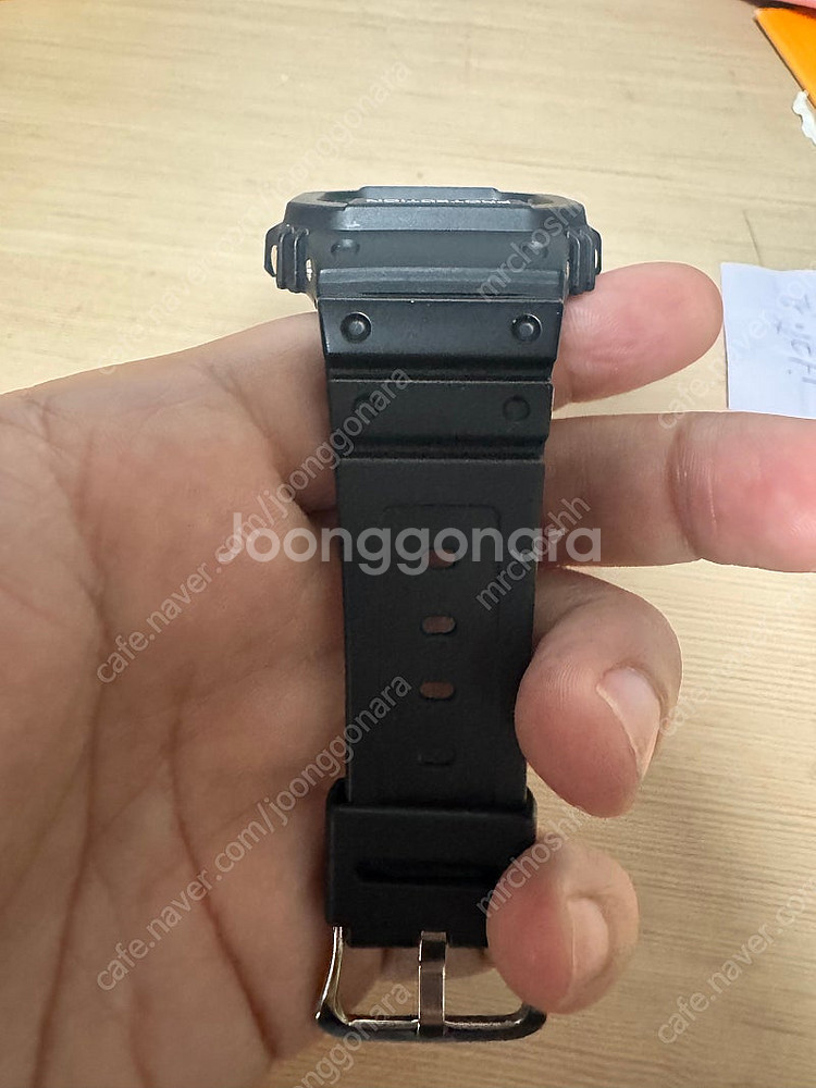 카시오 g-5600UE--2