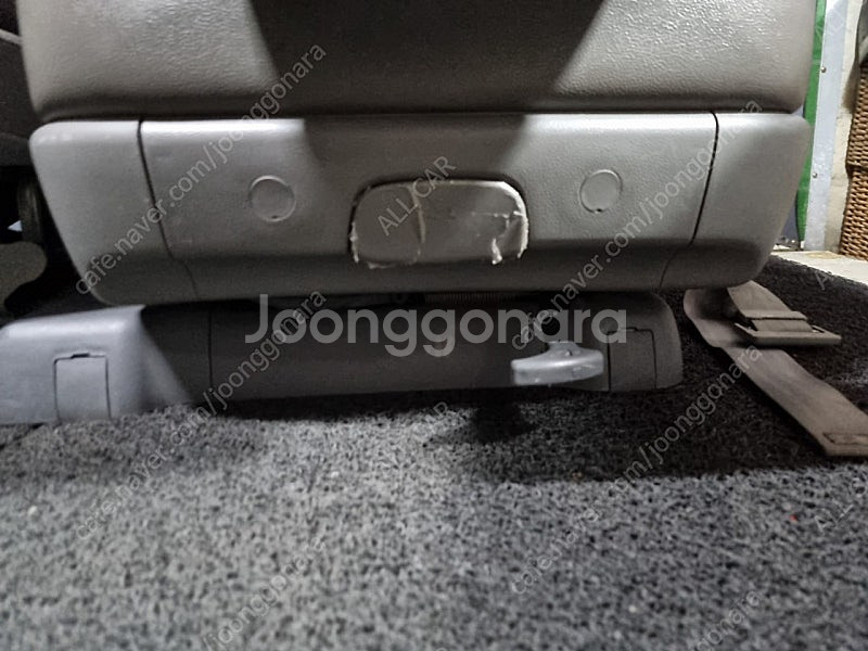 3775 그랜드카니발 9인승 2열회전시트 가죽그대로사용...--3