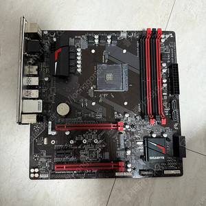 기가바이트 ga-ab350m gaming3 메인보드 판매합니다