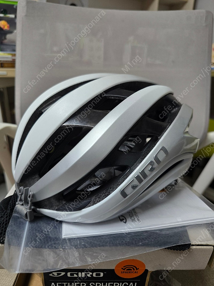 지로 에더 스페리컬 밉스 m 흰/실버--4