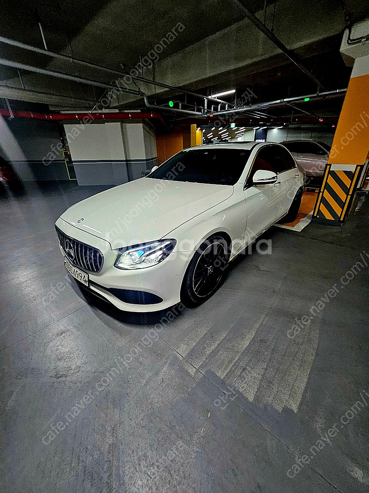 벤츠e클w213아방가르드팝니다--7