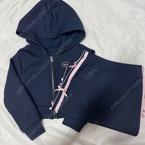 아이니니 니니다스