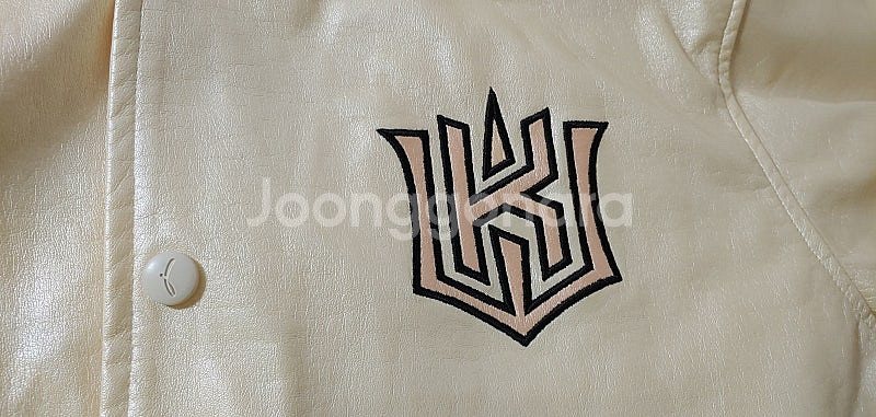 KT WIZ 위즈 유광 동계점퍼 자켓 95~100--2