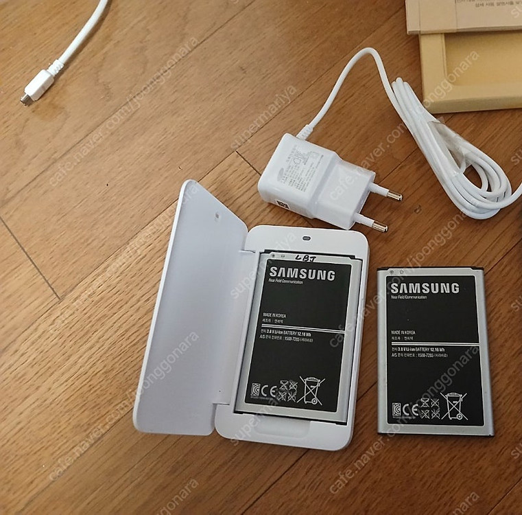 신품급 갤럭시 노트3 A급 판매합니다.(구성품전부A급)--3