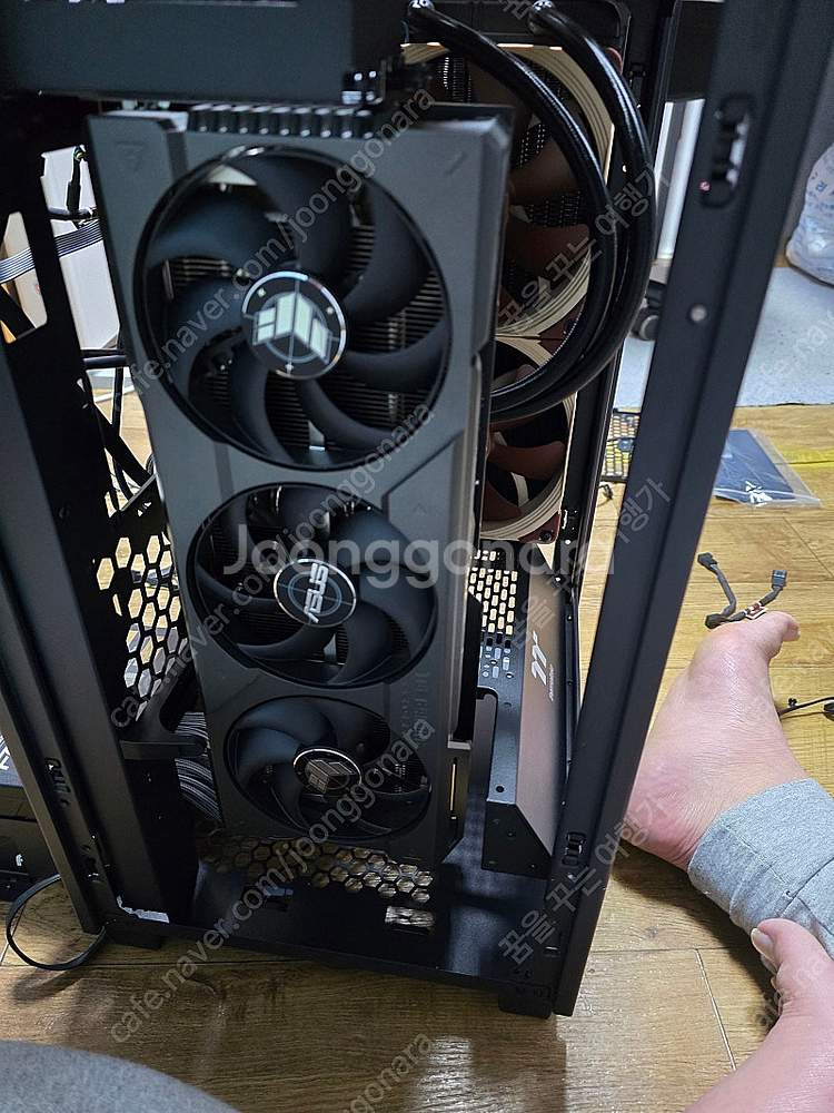 rtx 4080 super tuf 팝니다.--0