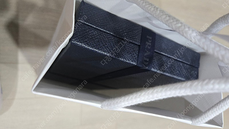 (새상품) 프라다 개버딘 리나일론 넥타이 블랙 150 (중증외상센터)--3