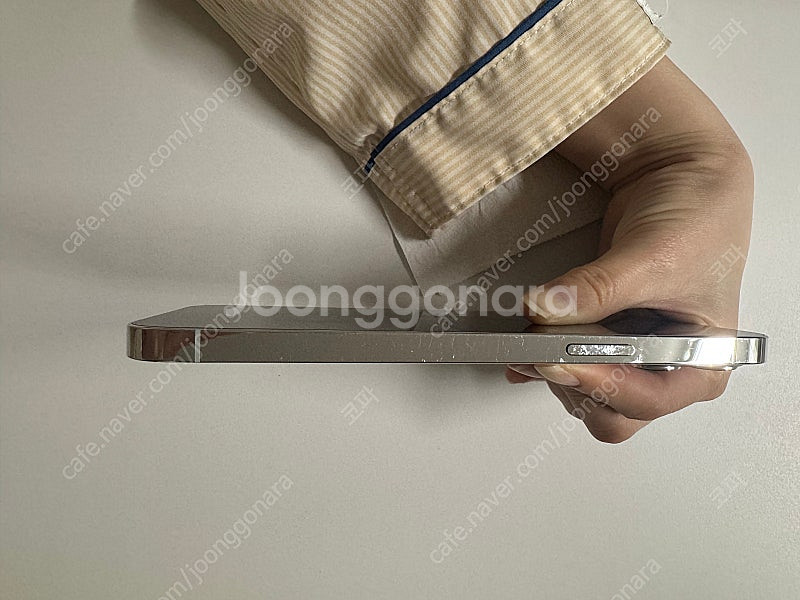 아이폰12프로맥스 256기가 팝니다 40만원--4