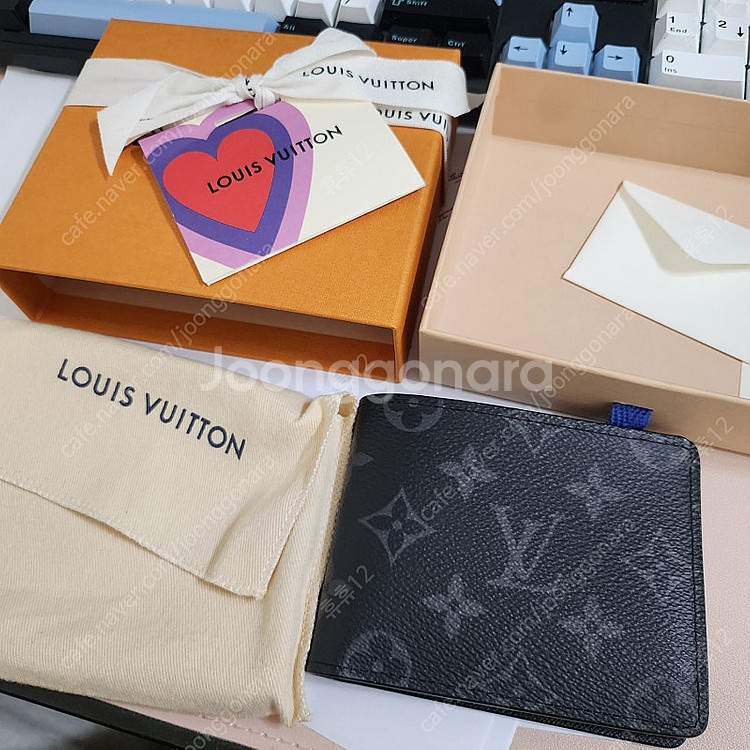 루이비통 남자 반지갑--0