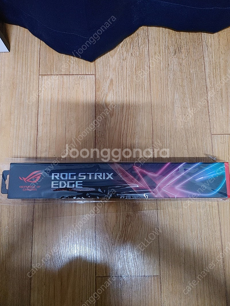 ASUS ROG STRIX EDGE 마우스패드--1