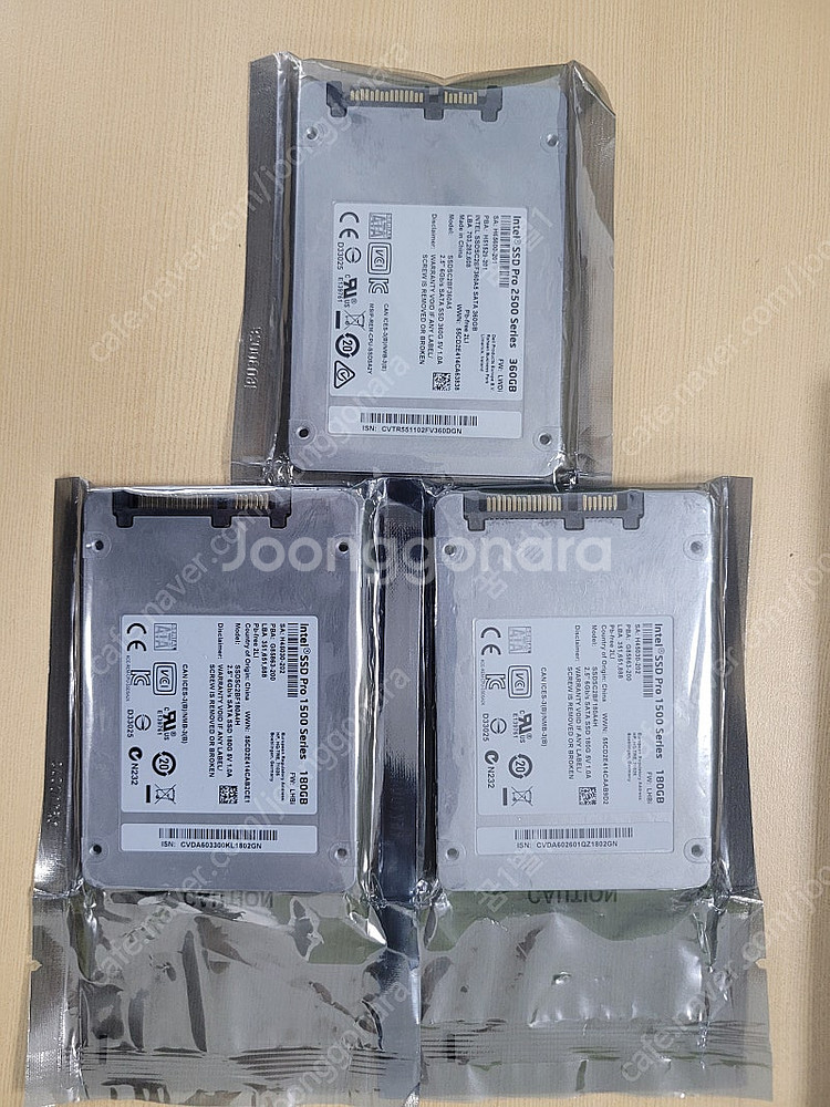 인텔 MLC 2.5 인치 SSD 미개봉 일괄로 팝니다.--0