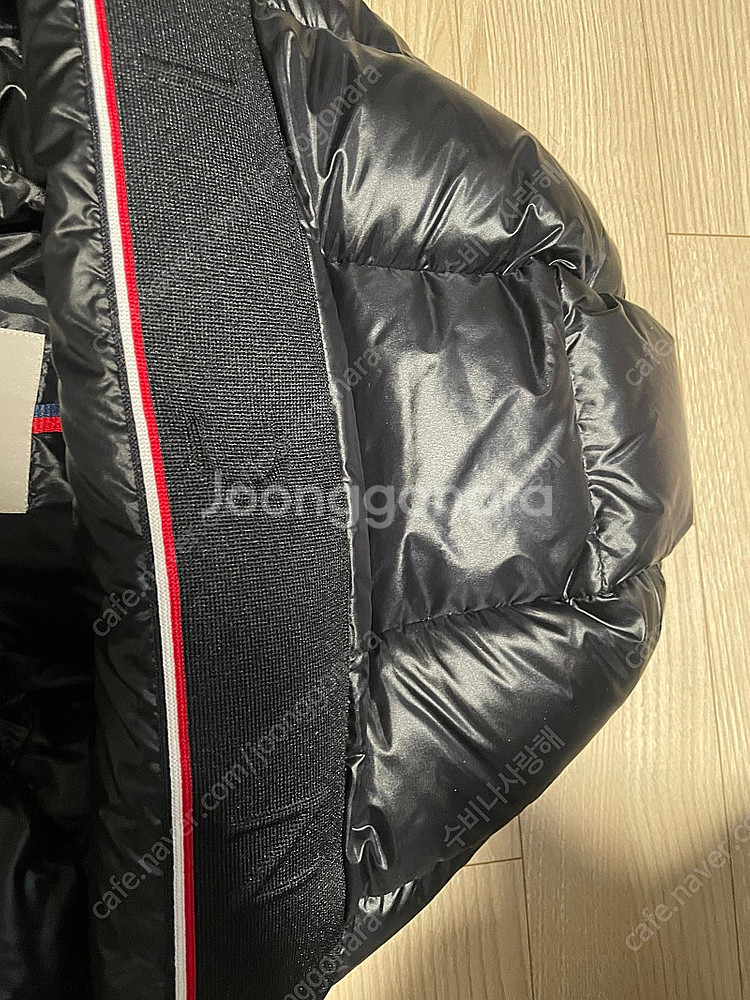 몽클레어 패딩 PAVIN 블랙 남성 1A00051 59...--1