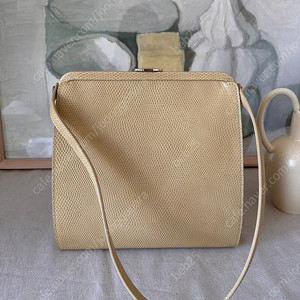 Urbanic30 clasp bag lizard 얼바닉30
