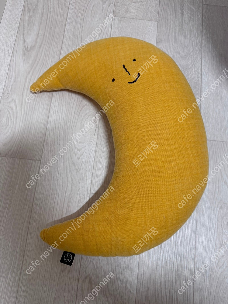 몬에떼 쿠션 3개--2