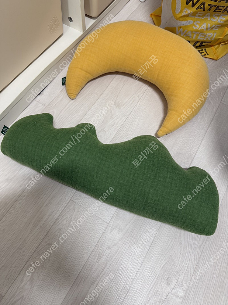 몬에떼 쿠션 3개--4