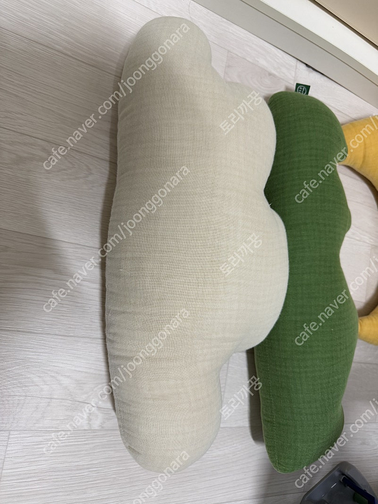 몬에떼 쿠션 3개--5