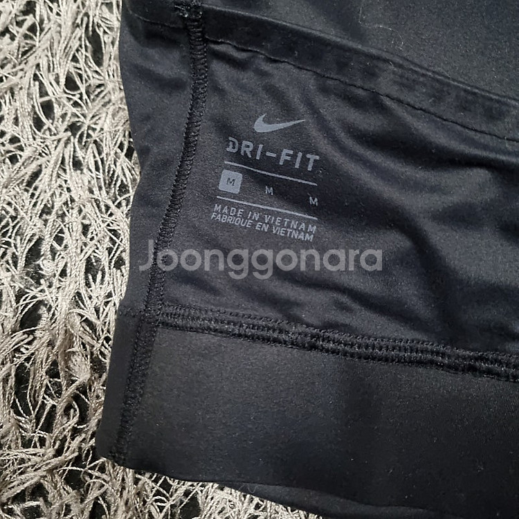 나이키 스우시 럭스 미디엄 서포트 스포츠브라, 브라탑 M, 85 (상태굿) 032611--3