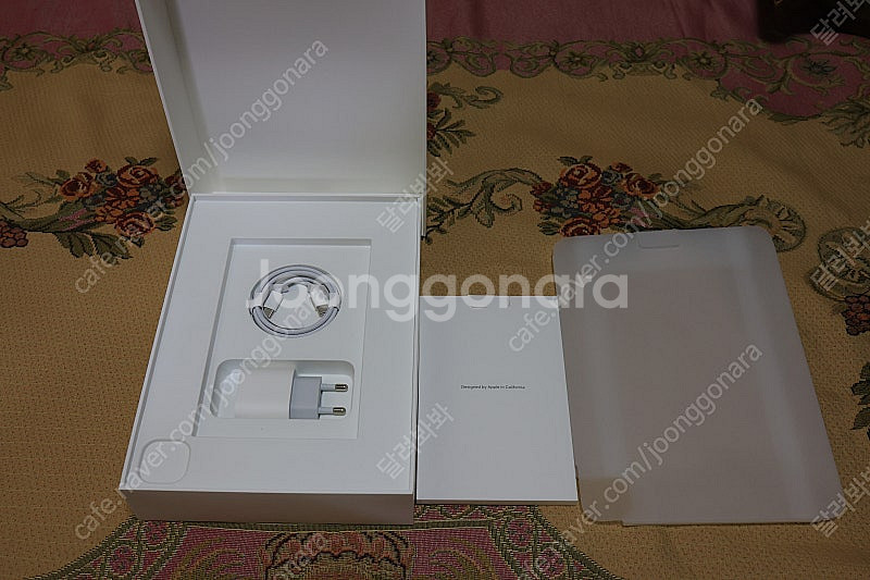 아이패드 프로 11 M4칩 와이파이 256GB 실버 색...--2